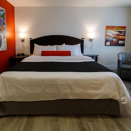 Hotel-Motel Castel De La Mer ลามัลแบ ภายนอก รูปภาพ