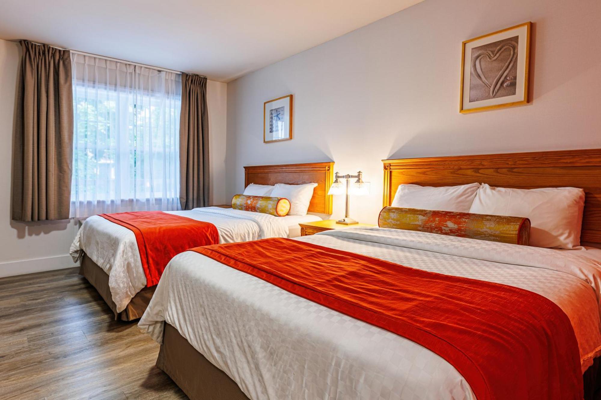 Hotel-Motel Castel De La Mer ลามัลแบ ภายนอก รูปภาพ