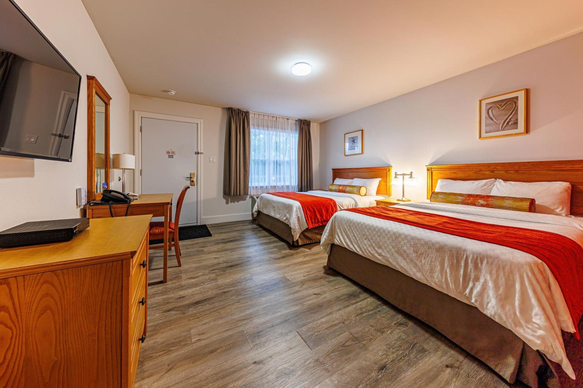 Hotel-Motel Castel De La Mer ลามัลแบ ภายนอก รูปภาพ