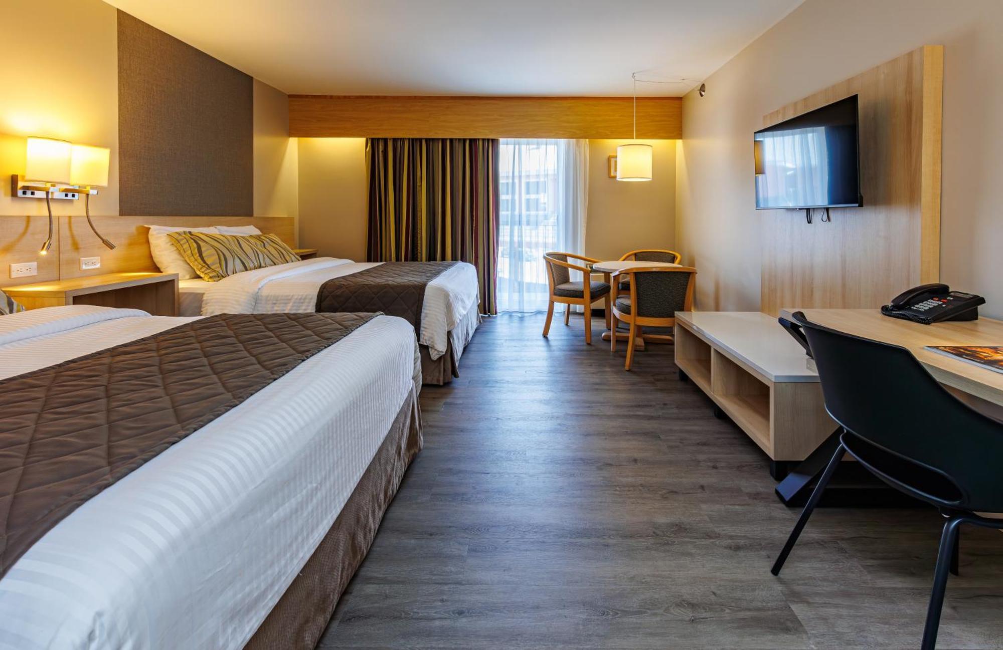 Hotel-Motel Castel De La Mer ลามัลแบ ภายนอก รูปภาพ