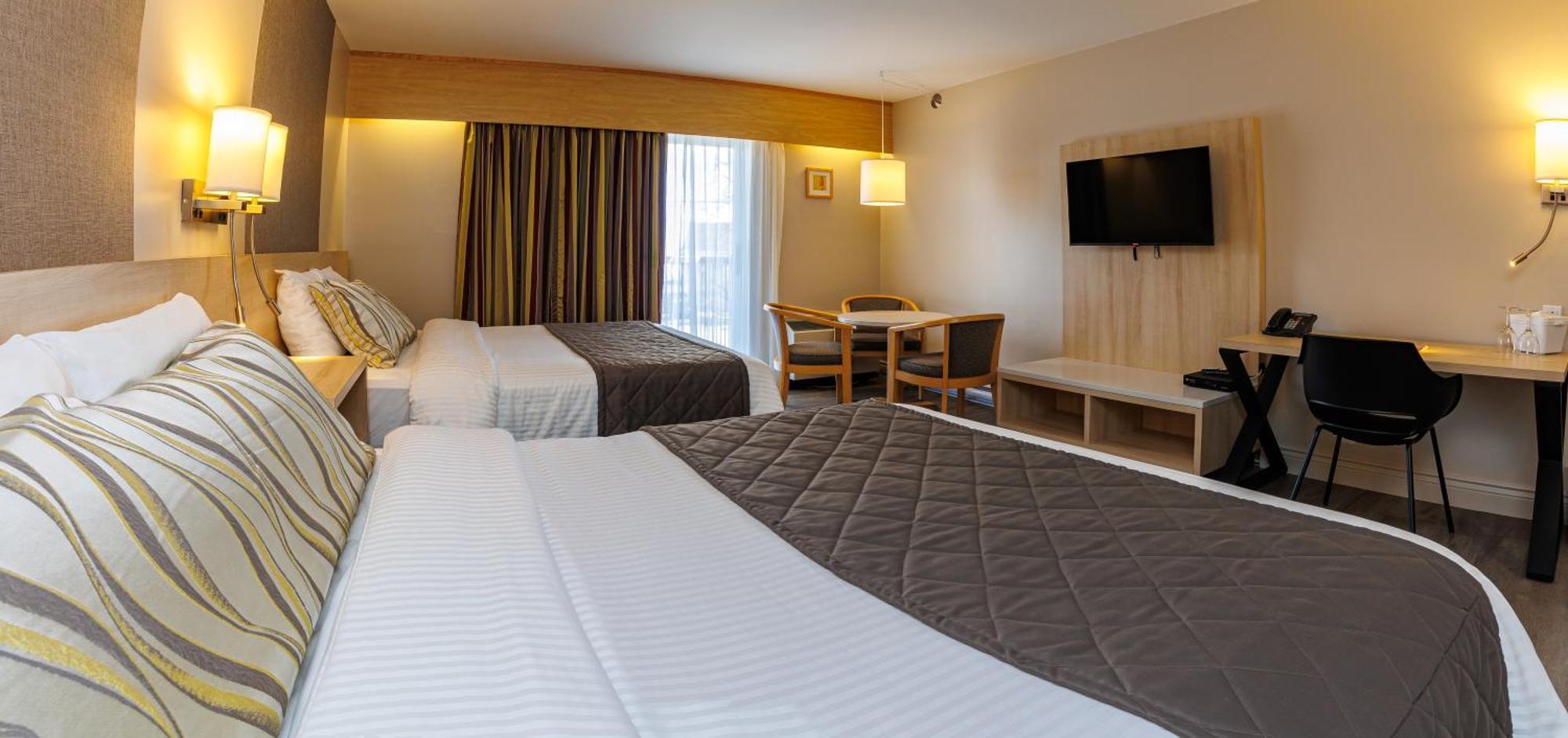 Hotel-Motel Castel De La Mer ลามัลแบ ภายนอก รูปภาพ