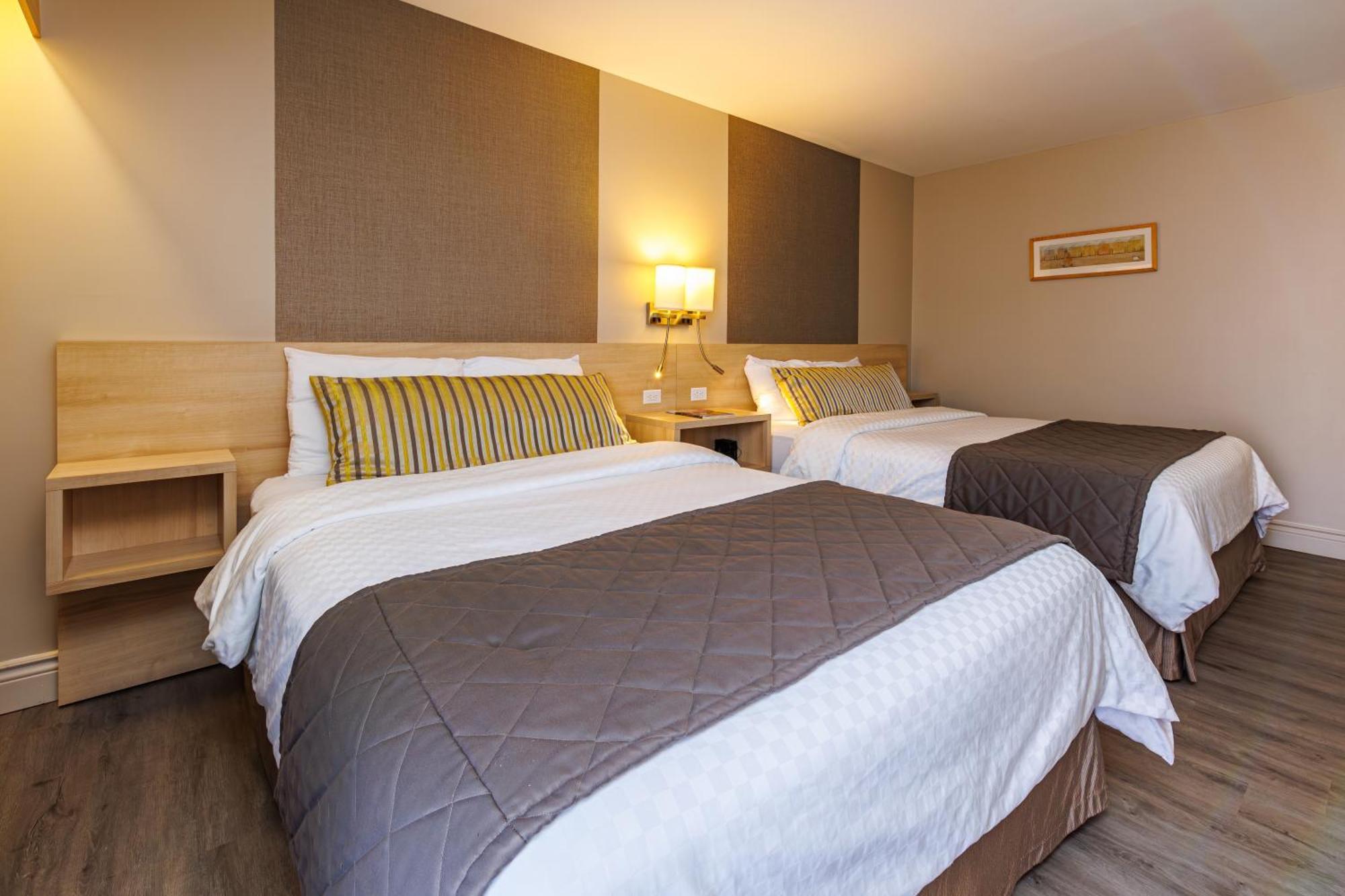 Hotel-Motel Castel De La Mer ลามัลแบ ภายนอก รูปภาพ
