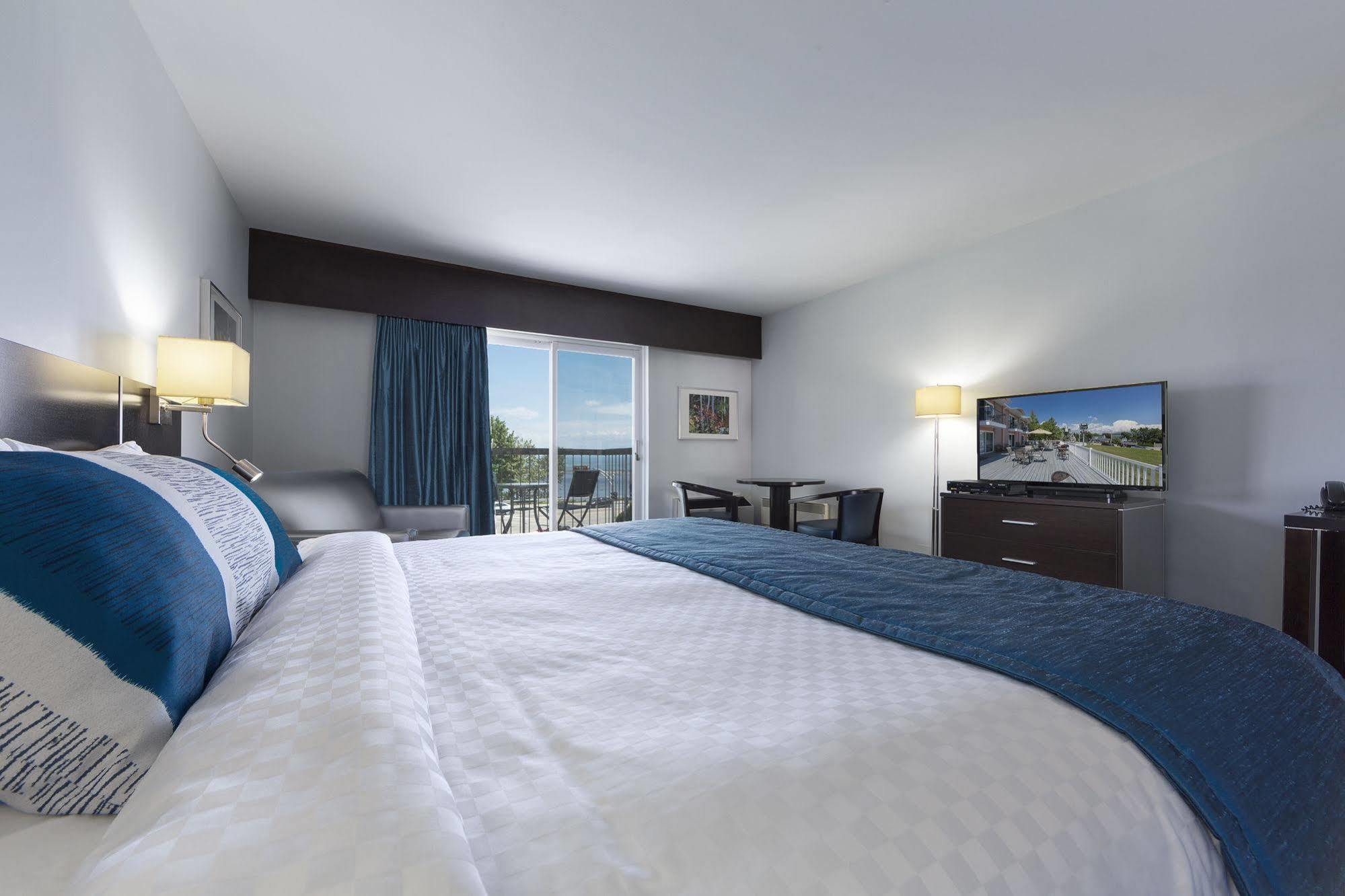 Hotel-Motel Castel De La Mer ลามัลแบ ภายนอก รูปภาพ